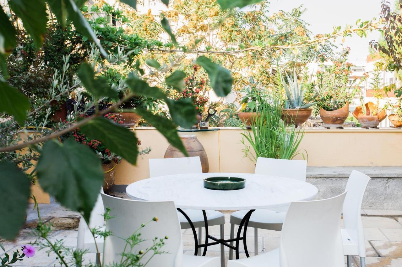 Central 2-Bedroom Apartment With Rooftop Access! Ep9G Αθήνα Εξωτερικό φωτογραφία